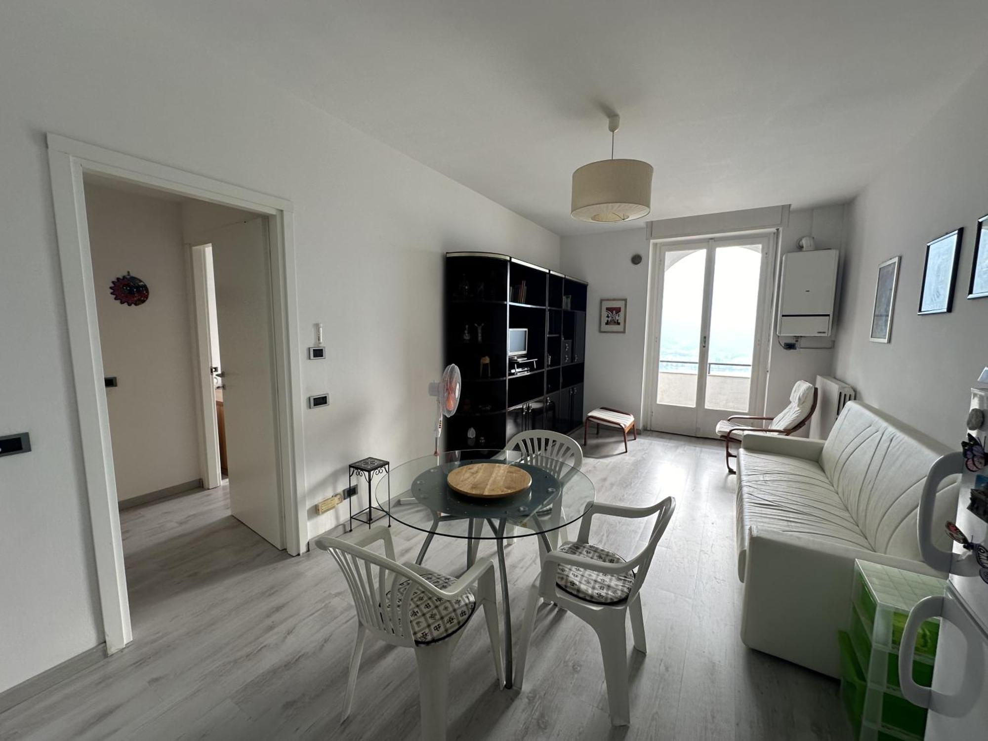 Onno Irene Lake View Apartment With Swimming Pool מראה חיצוני תמונה